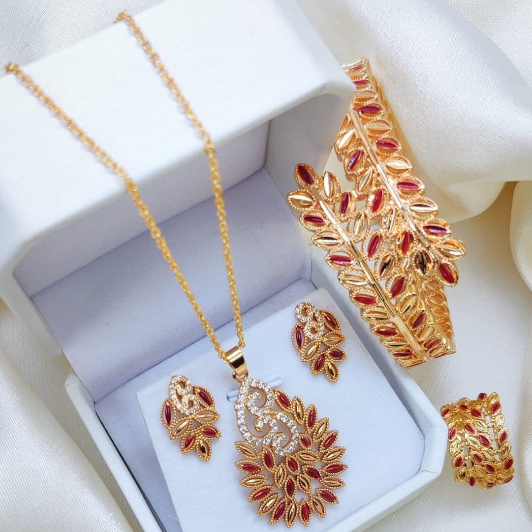 Twinkling Fancy Jewellery Set, Elegant Wedding Jewellery Set, Shining Stylish Leaves Jewellery Set Twinkling Fancy Jewellery Set, Elegant Wedding Jewellery Set, Shining Stylish Leaves Jewellery Set